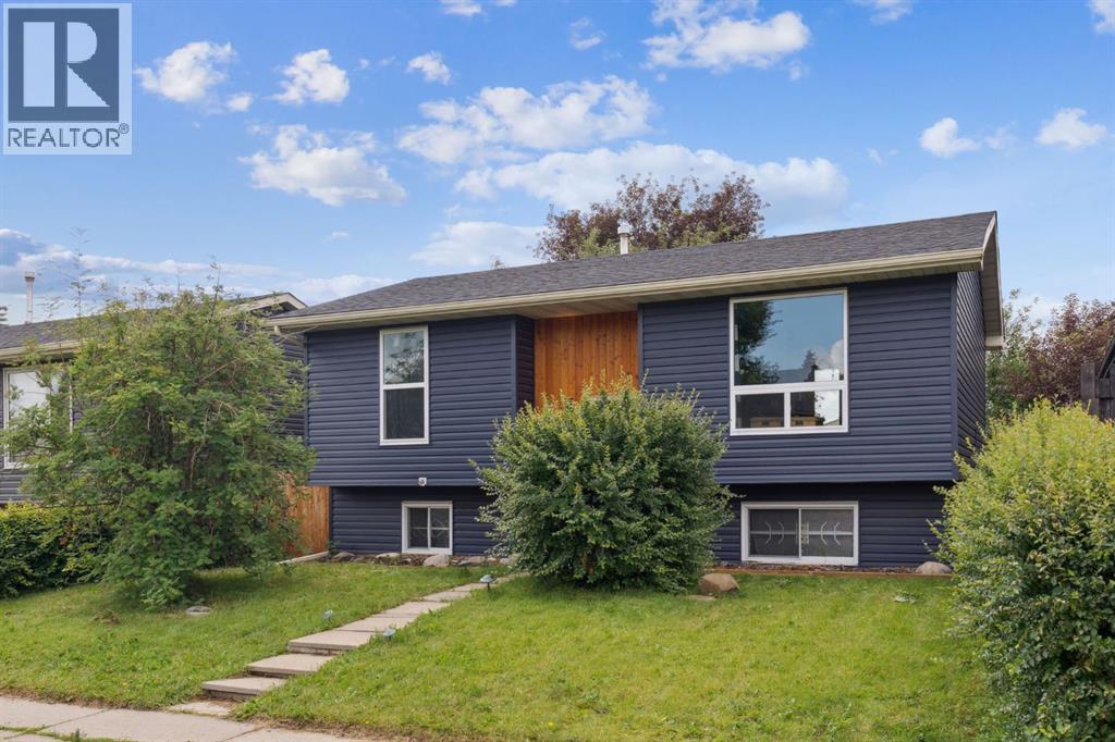 147 Falchurch Crescent NE, Calgary, Alberta
