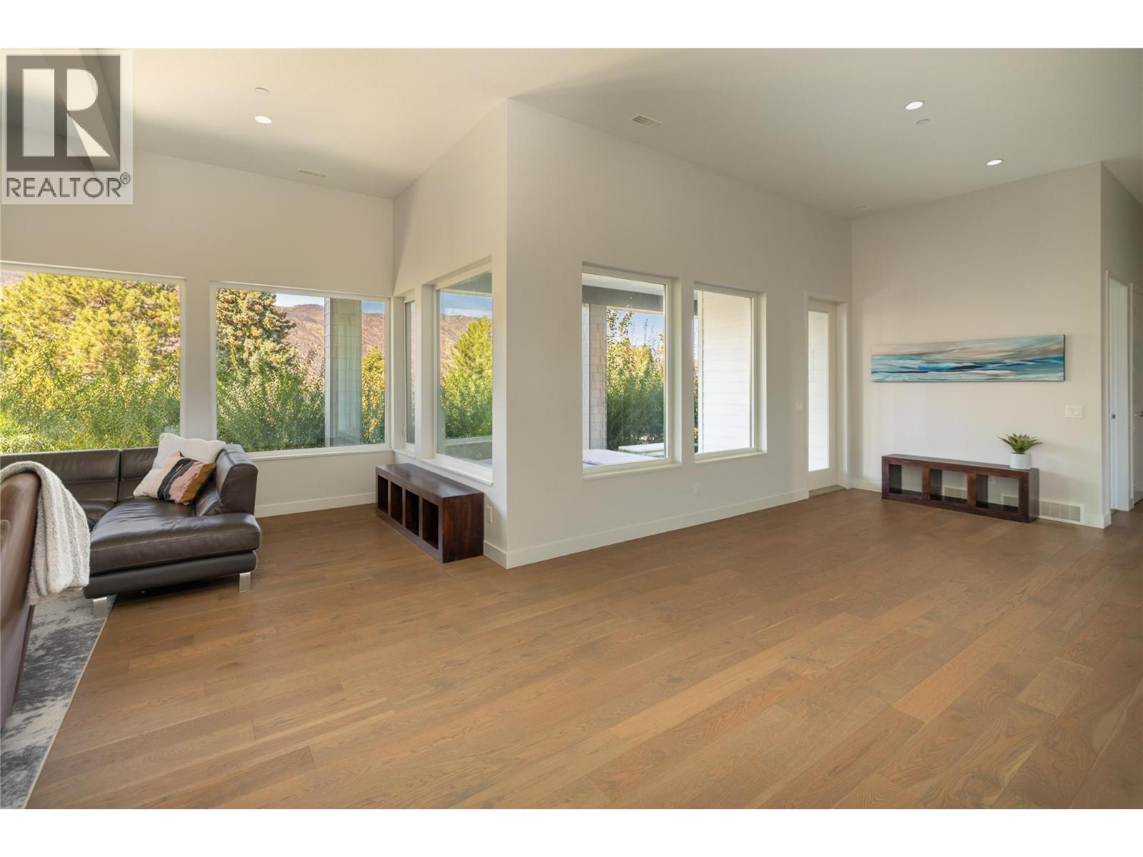  2155 PALY Road, Kelowna