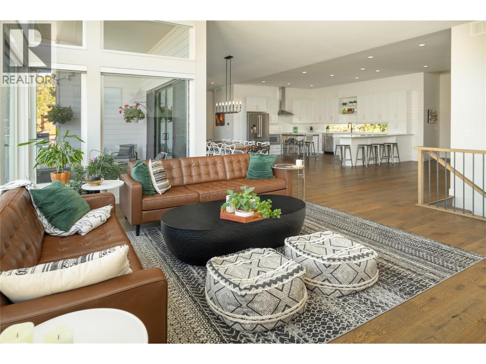  2155 PALY Road, Kelowna