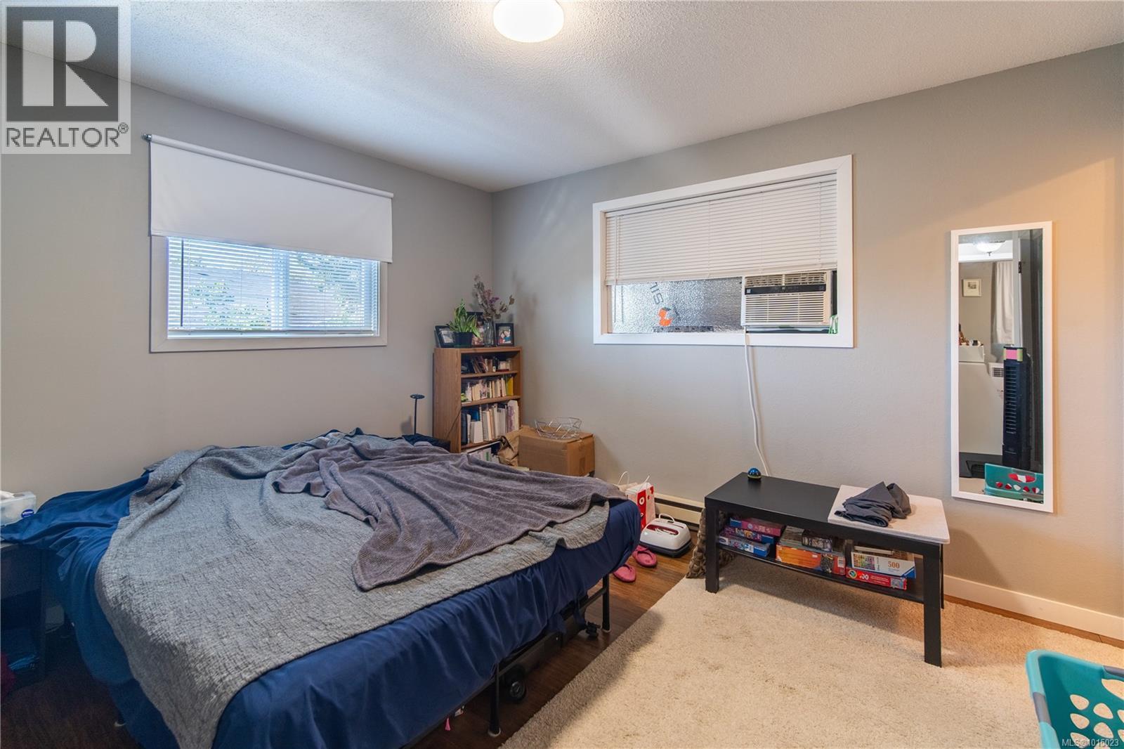 724 Stancombe Pl, Esquimalt