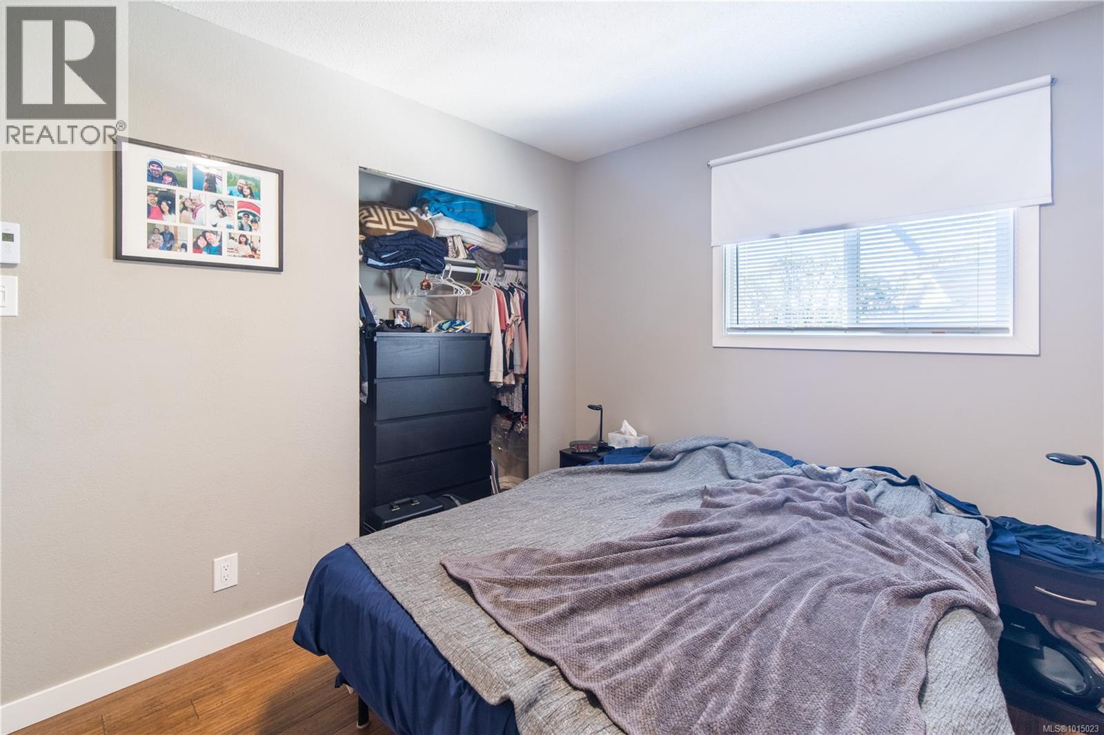 724 Stancombe Pl, Esquimalt