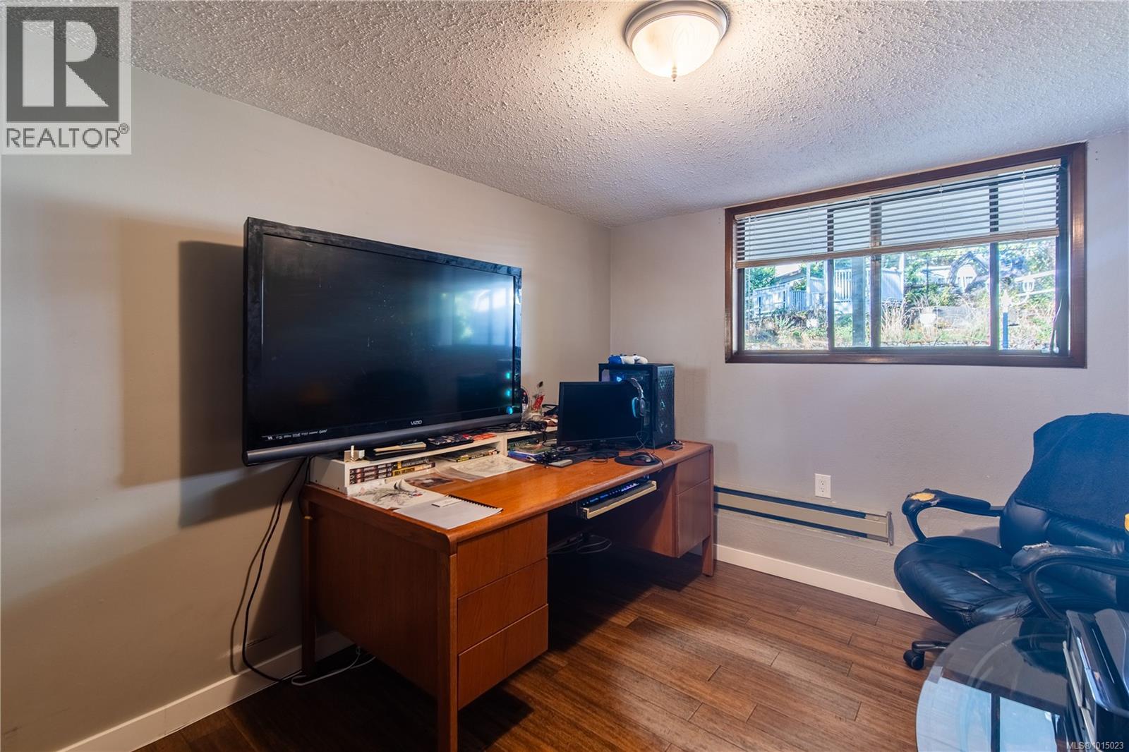 724 Stancombe Pl, Esquimalt