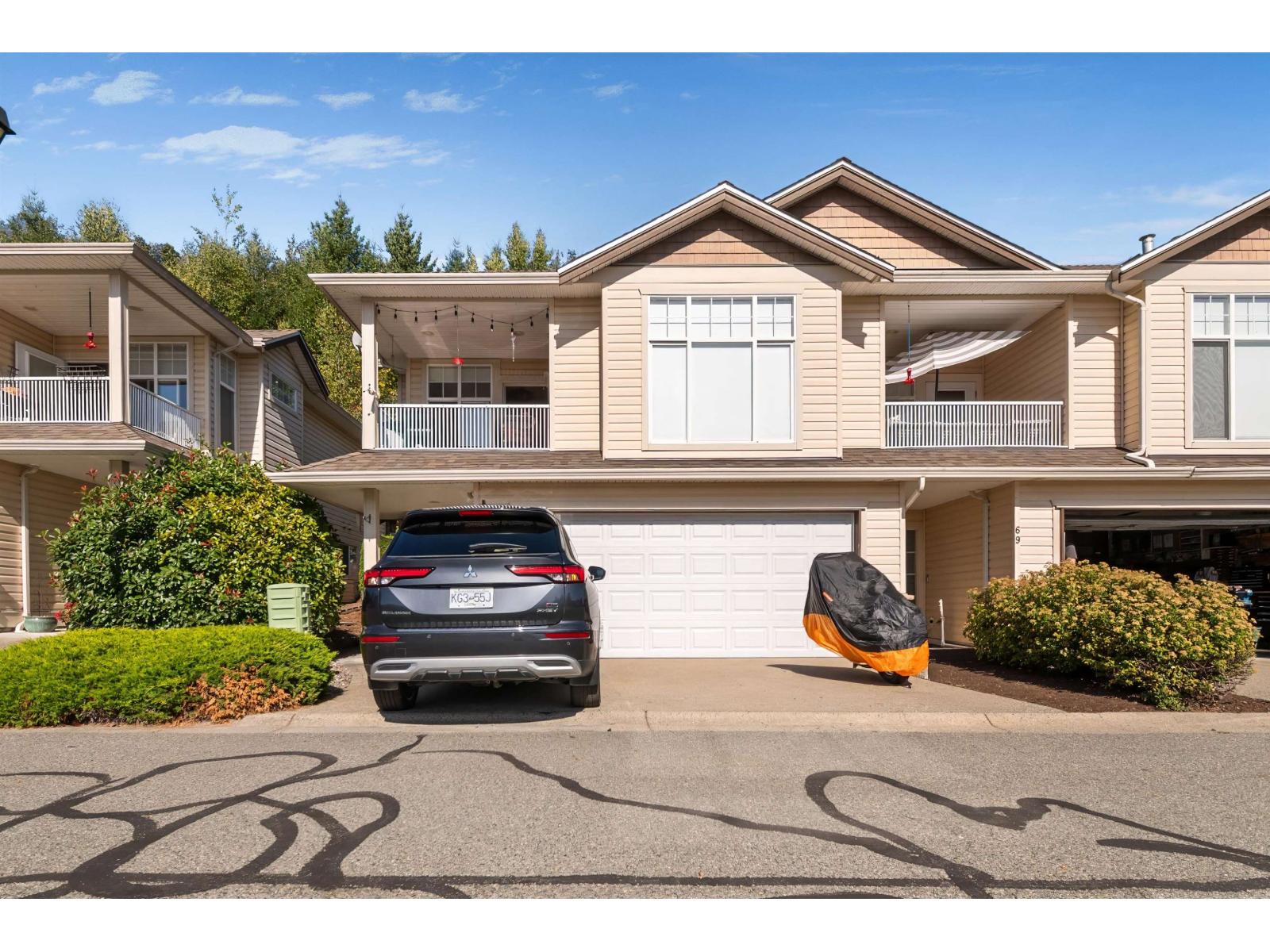 70 8590 SUNRISE DRIVE, Chilliwack Mountain, Chilliwack