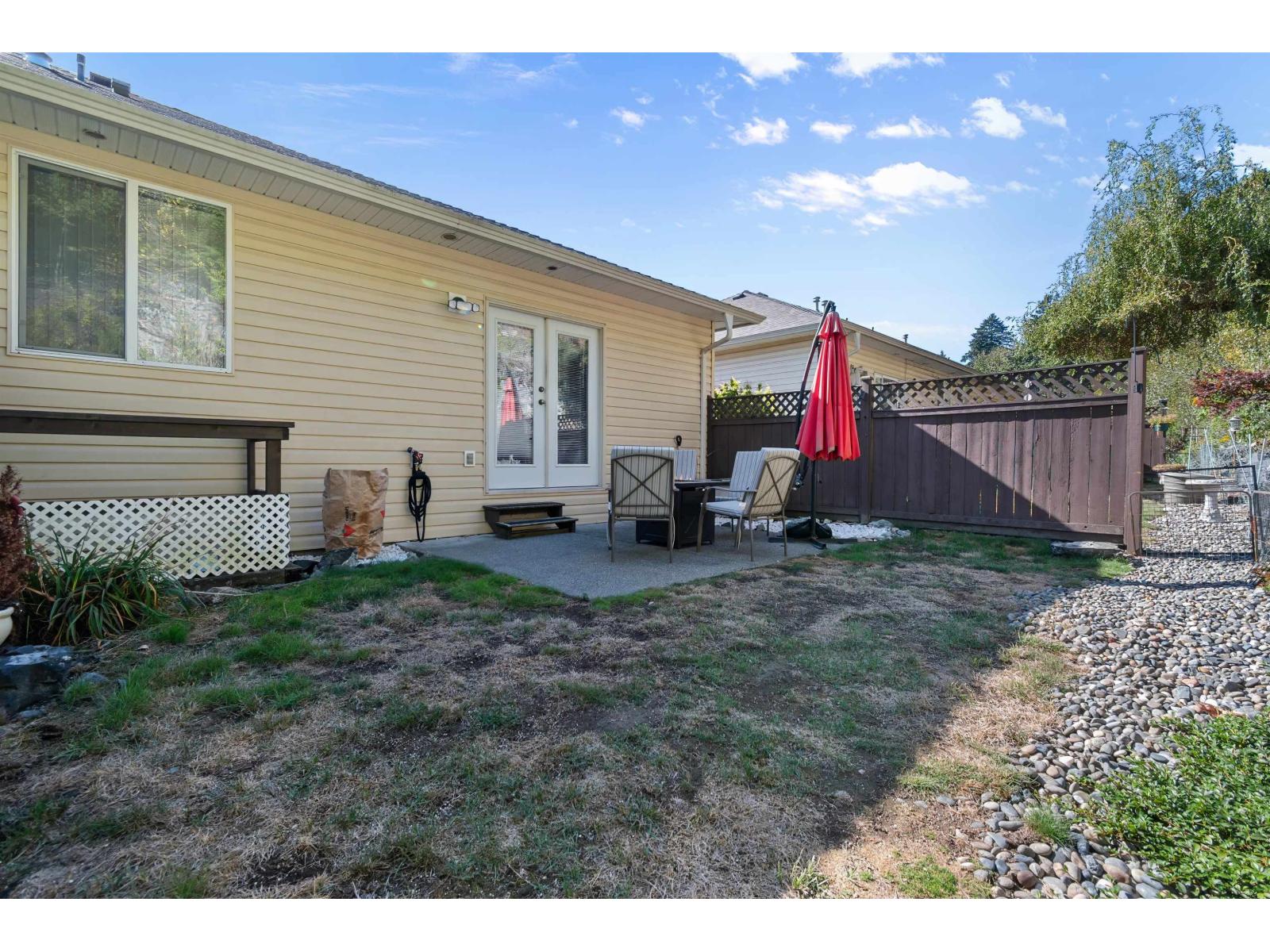 70 8590 SUNRISE DRIVE, Chilliwack Mountain, Chilliwack