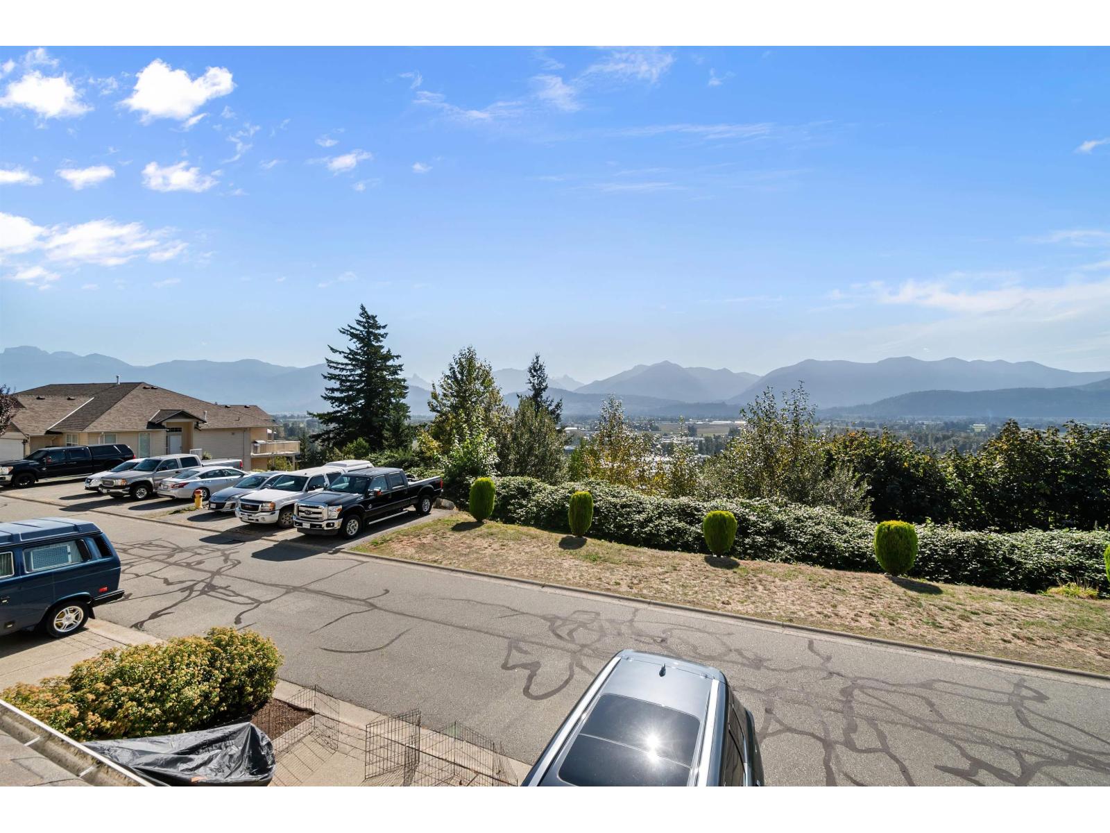 70 8590 SUNRISE DRIVE, Chilliwack Mountain, Chilliwack