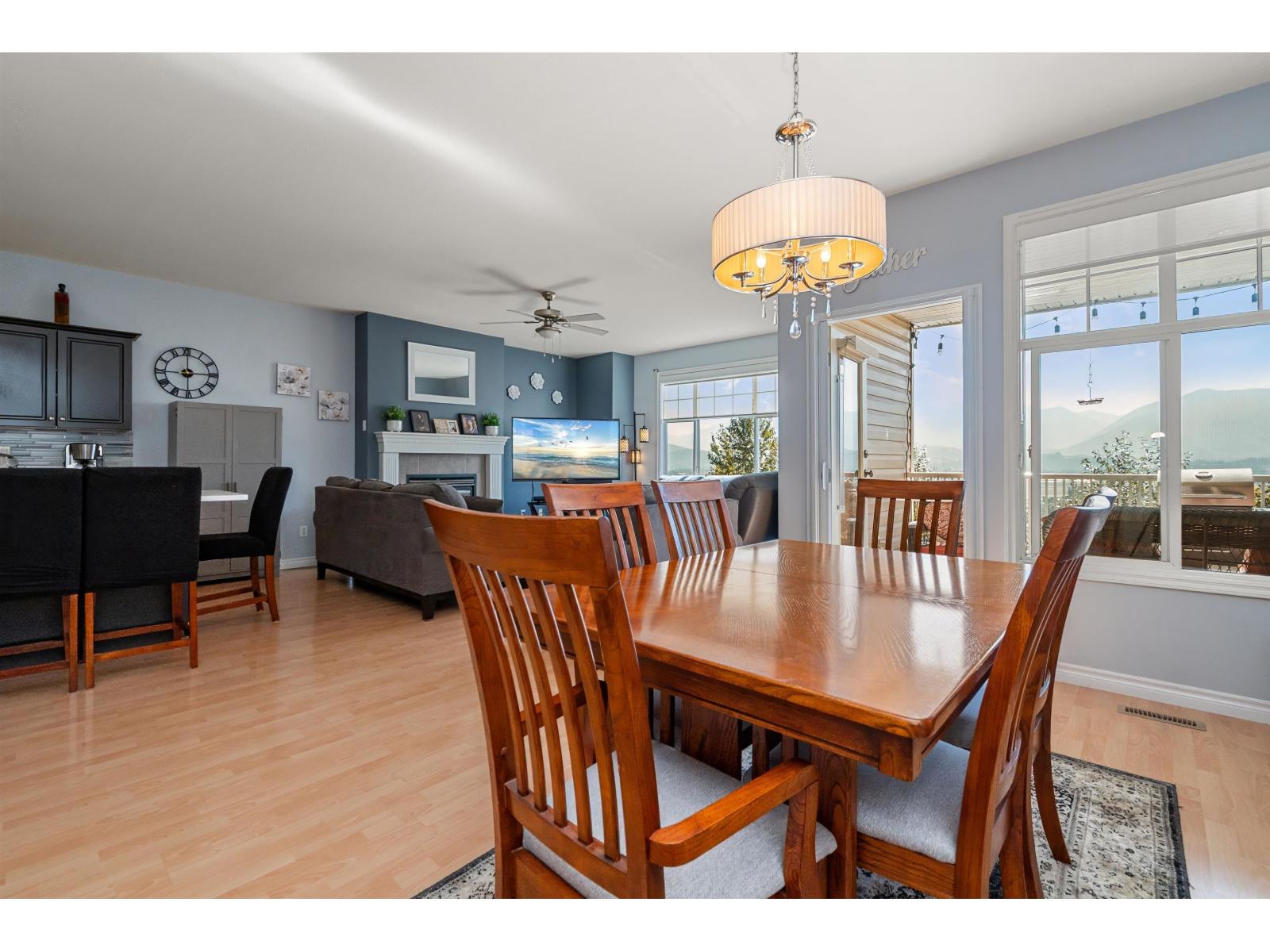 70 8590 SUNRISE DRIVE, Chilliwack Mountain, Chilliwack