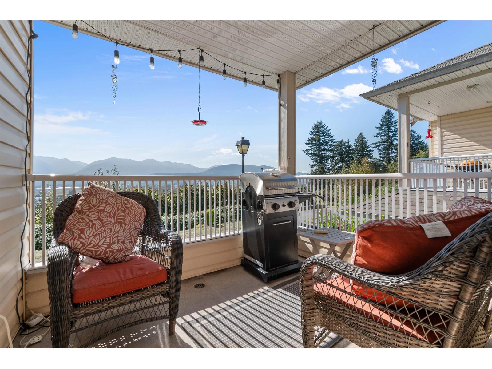 70 8590 SUNRISE DRIVE, Chilliwack Mountain, Chilliwack