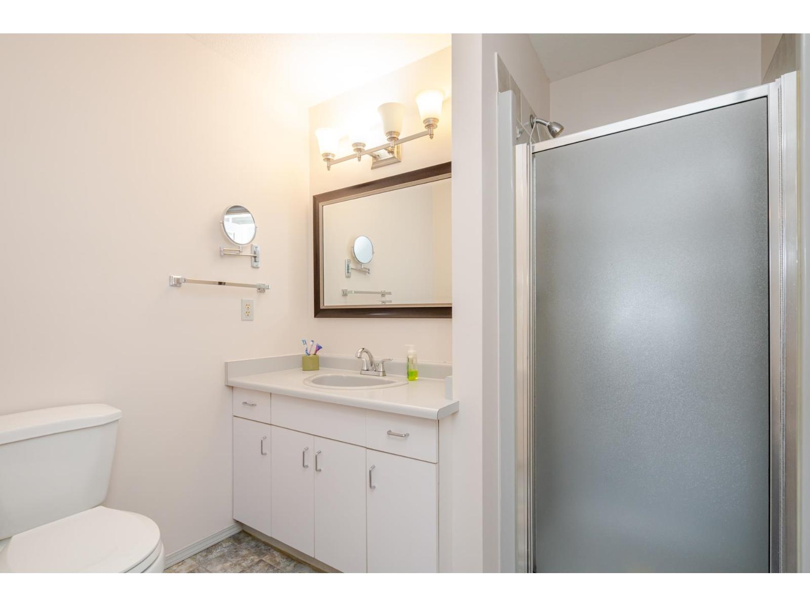 25 3055 TRAFALGAR STREET, Abbotsford