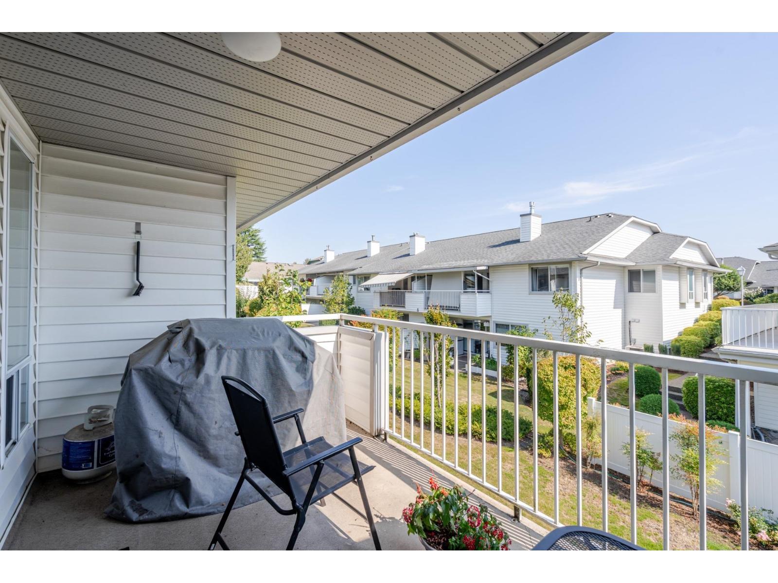 25 3055 TRAFALGAR STREET, Abbotsford