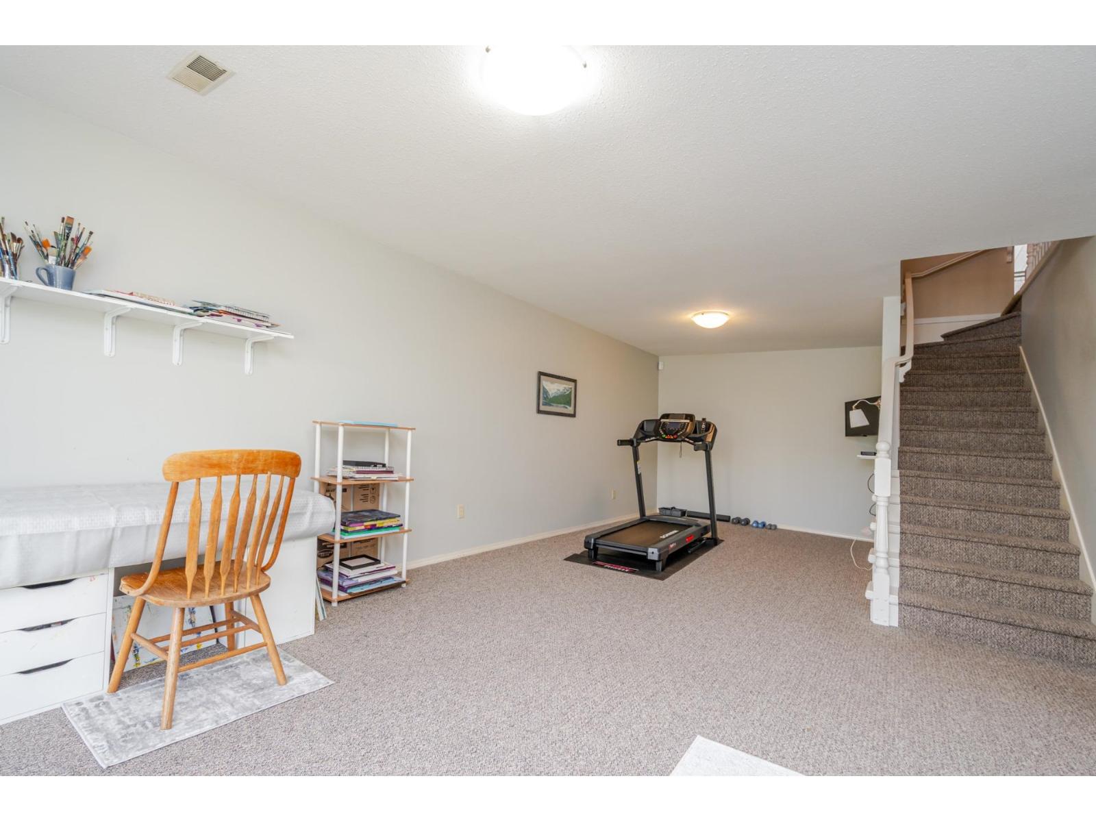 25 3055 TRAFALGAR STREET, Abbotsford