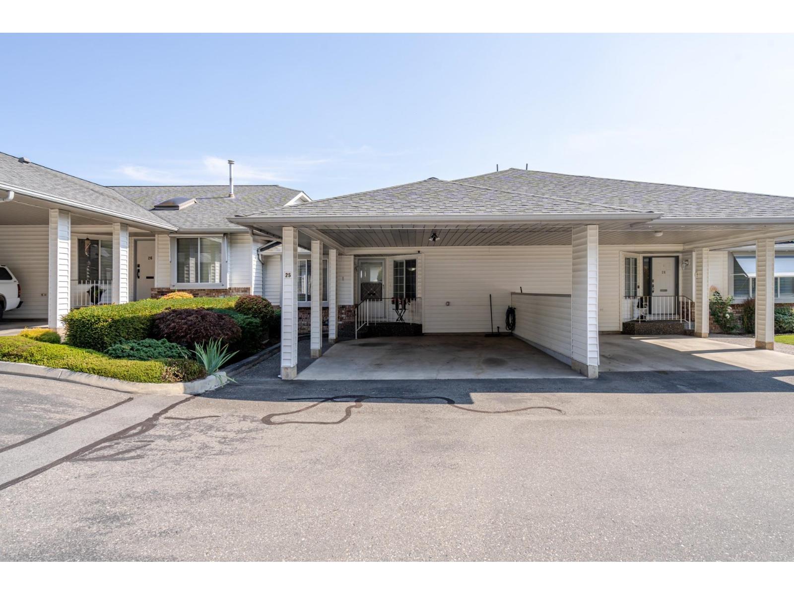25 3055 TRAFALGAR STREET, Abbotsford