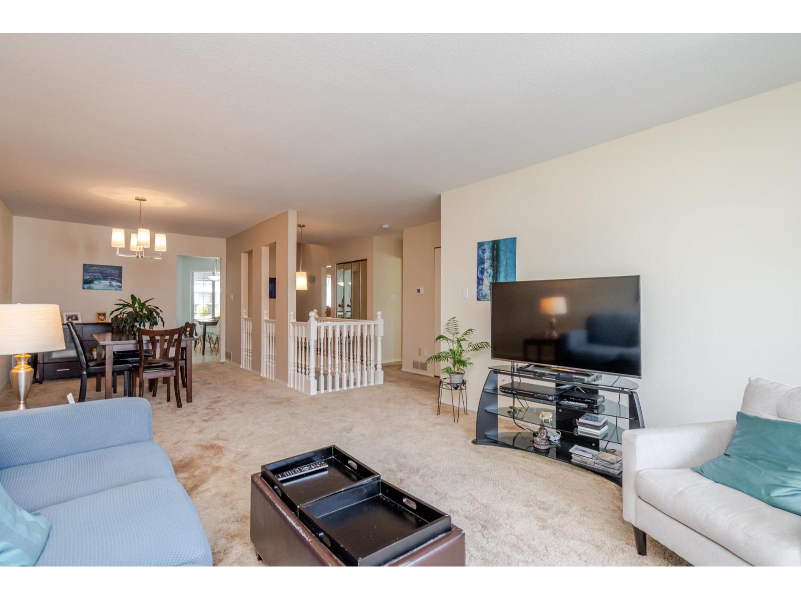 25 3055 TRAFALGAR STREET, Abbotsford