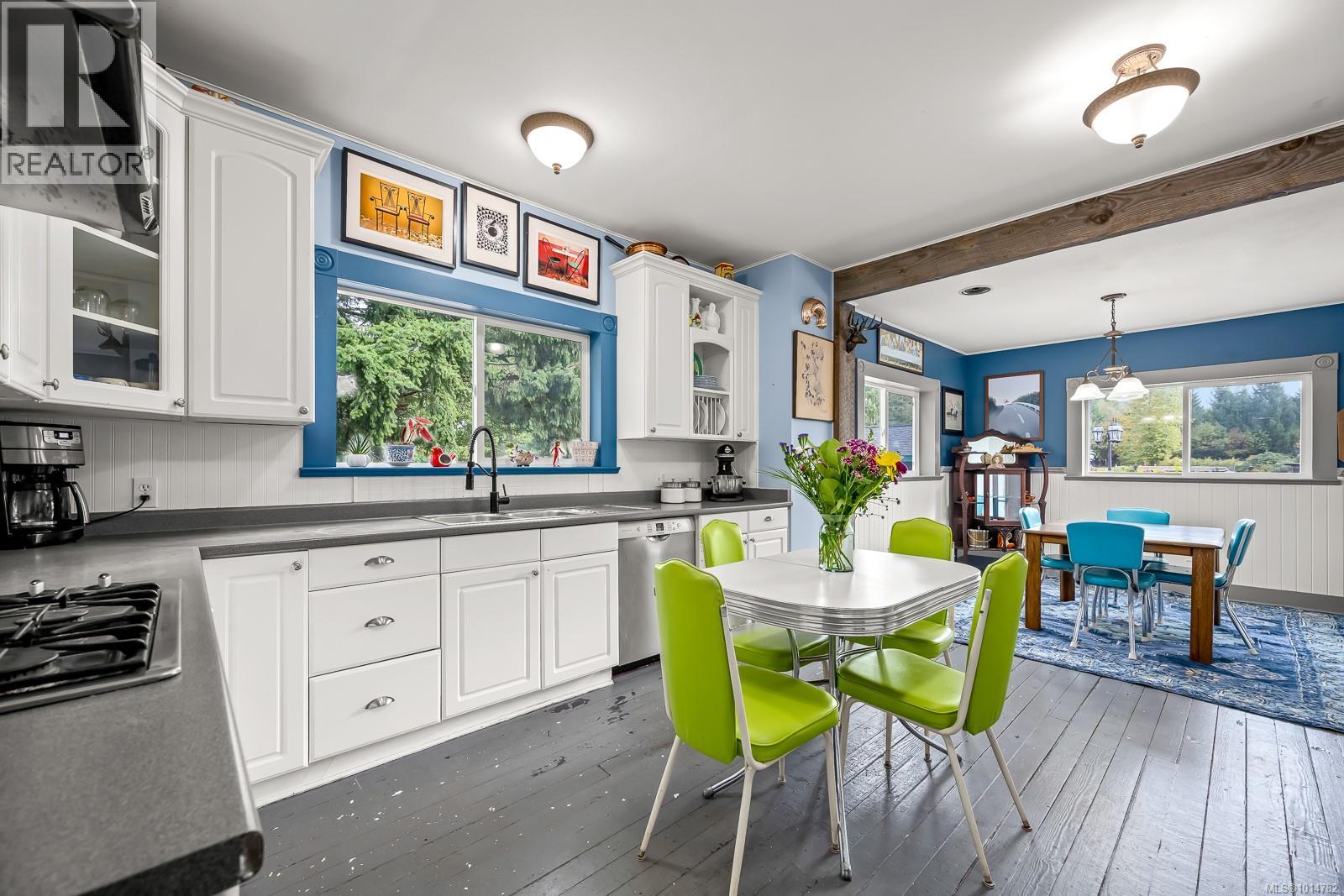 5068 Island Hwy N, Courtenay