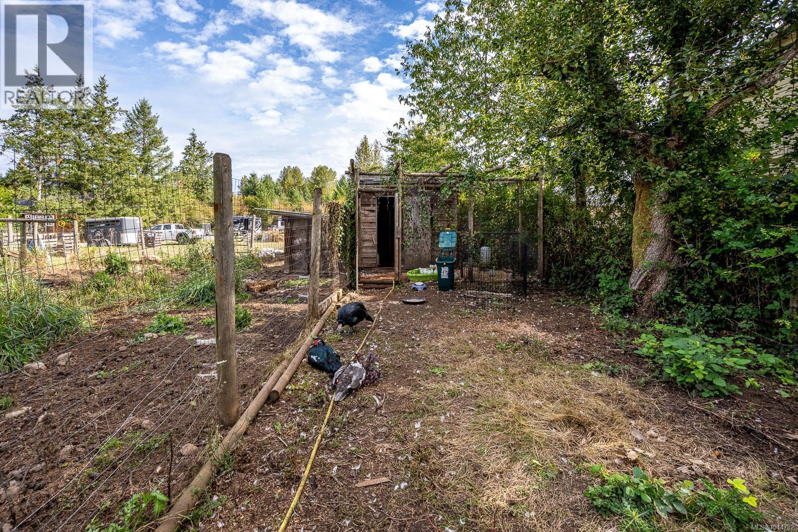 5068 Island Hwy N, Courtenay