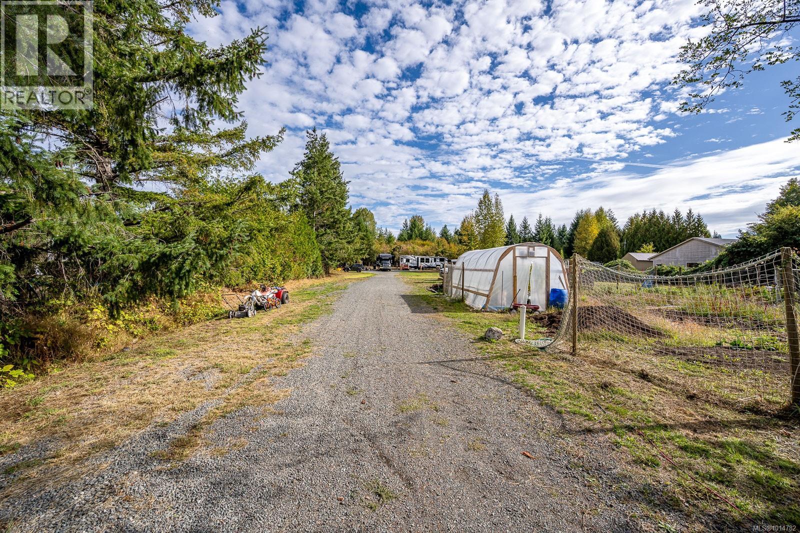5068 Island Hwy N, Courtenay