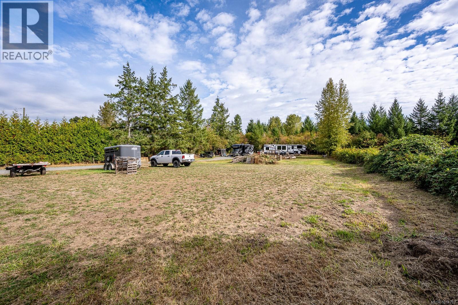 5068 Island Hwy N, Courtenay
