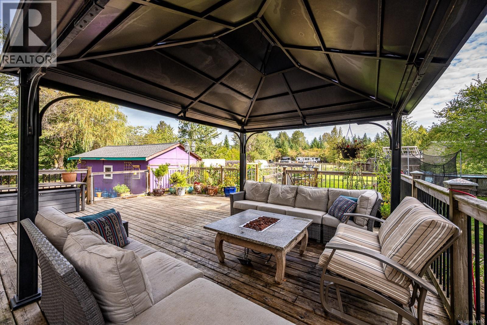 5068 Island Hwy N, Courtenay