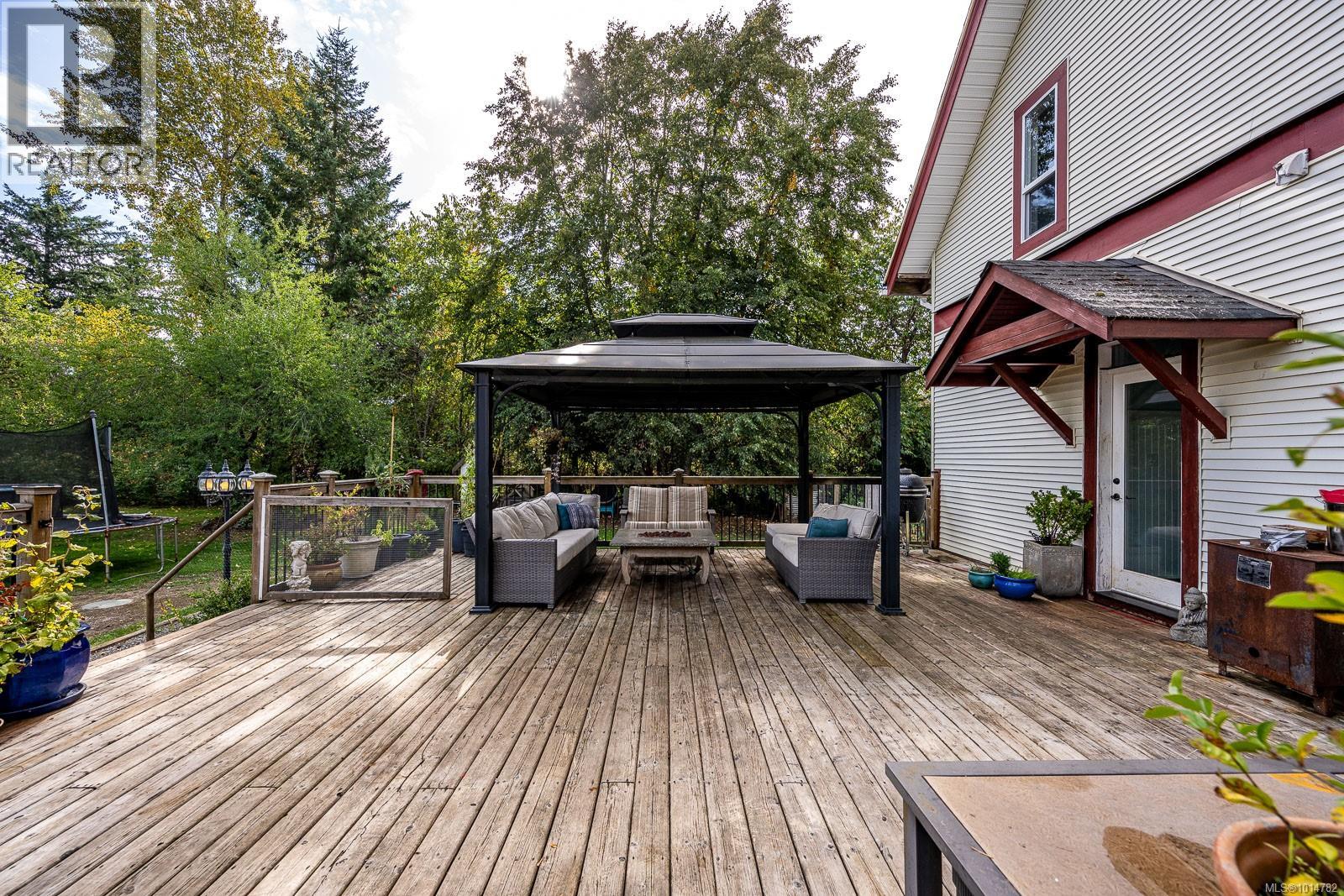 5068 Island Hwy N, Courtenay