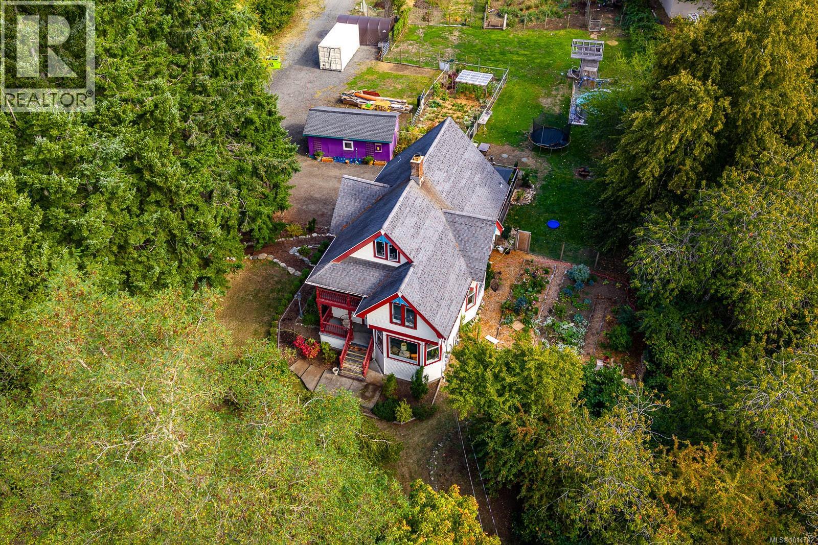 5068 Island Hwy N, Courtenay