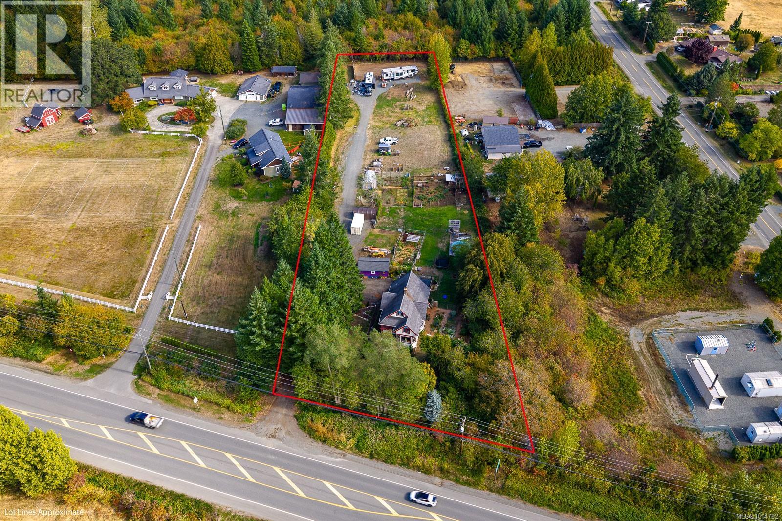 5068 Island Hwy N, Courtenay