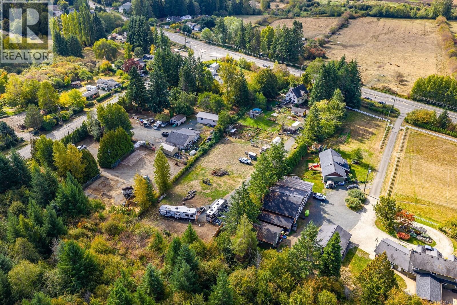 5068 Island Hwy N, Courtenay