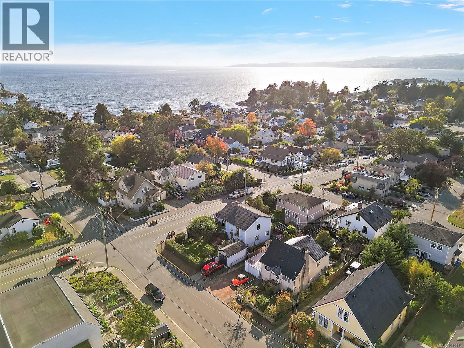 508 Constance Ave, Esquimalt