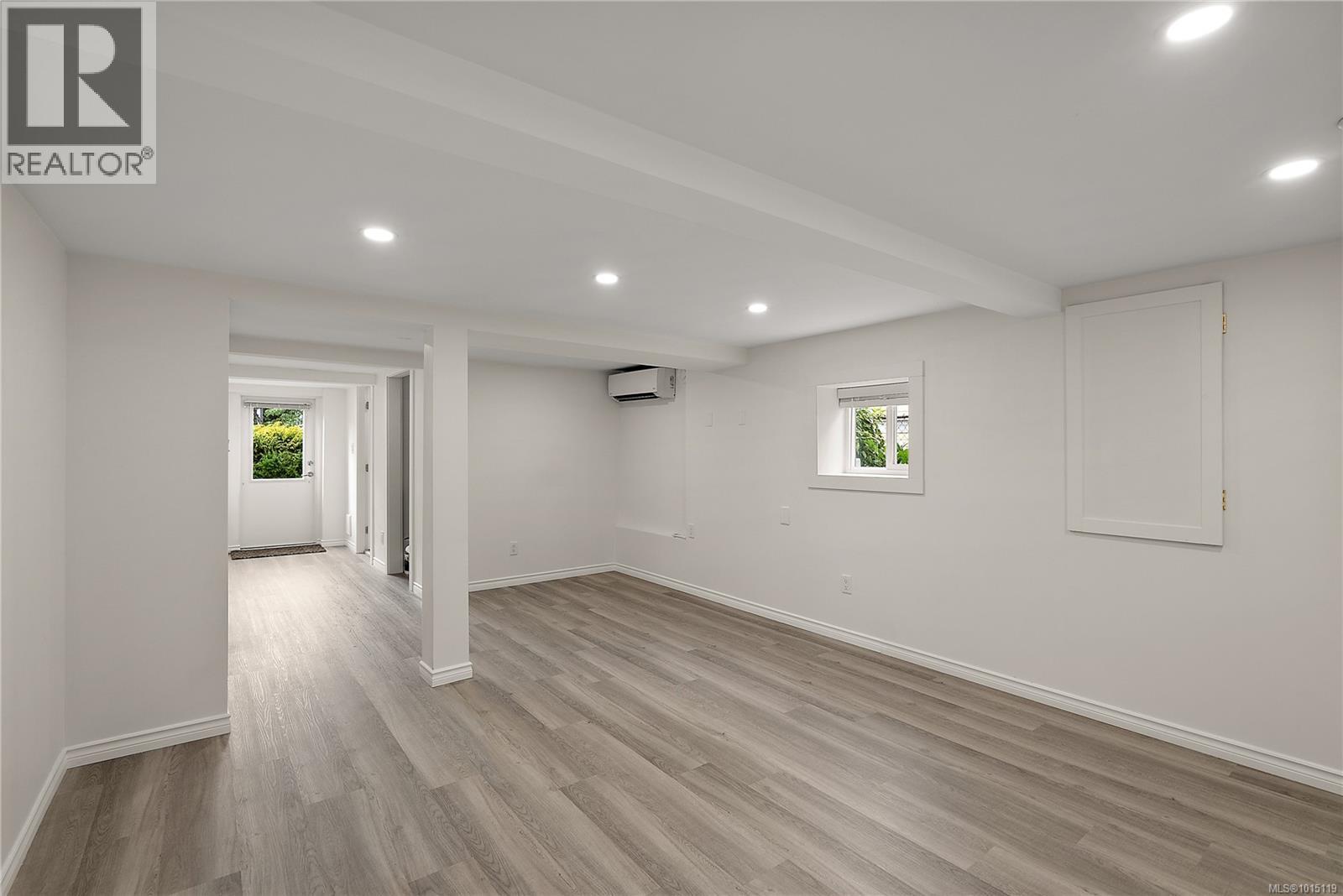508 Constance Ave, Esquimalt