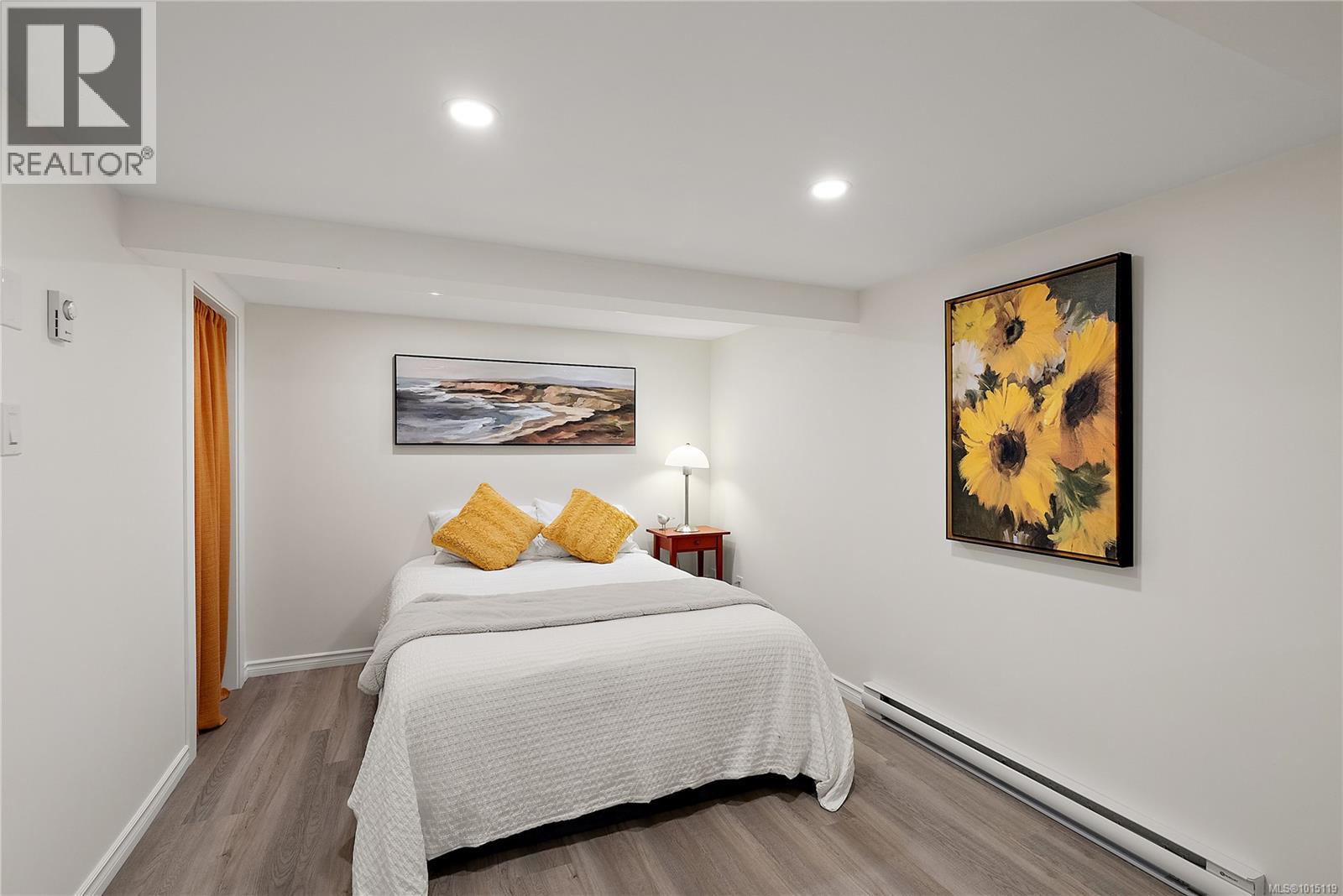 508 Constance Ave, Esquimalt