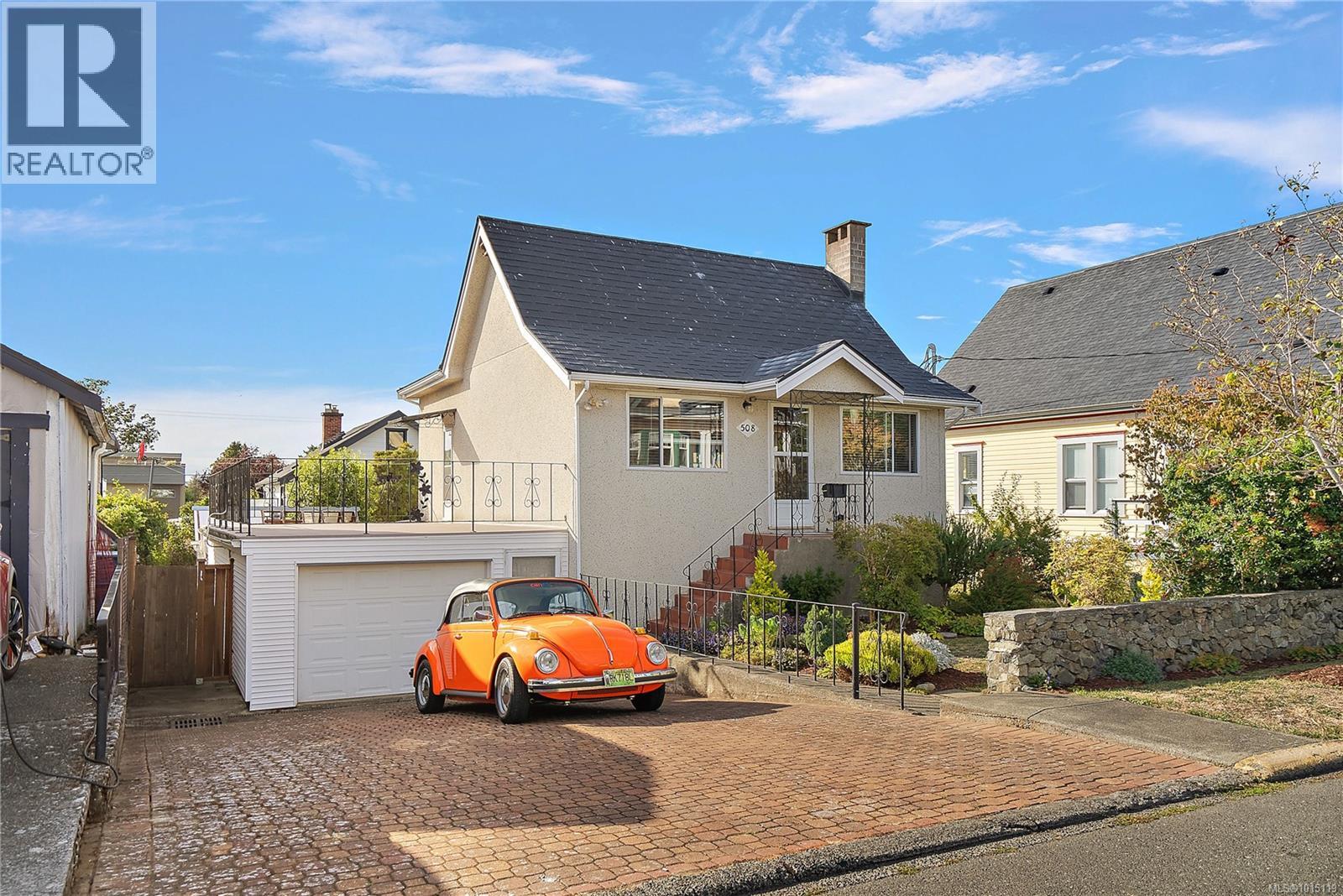 508 Constance Ave, Esquimalt
