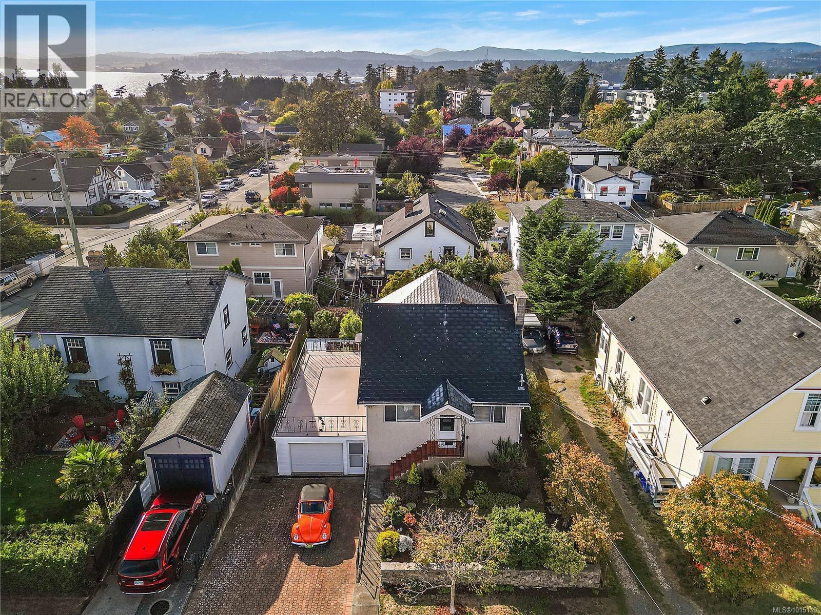 508 Constance Ave, Esquimalt