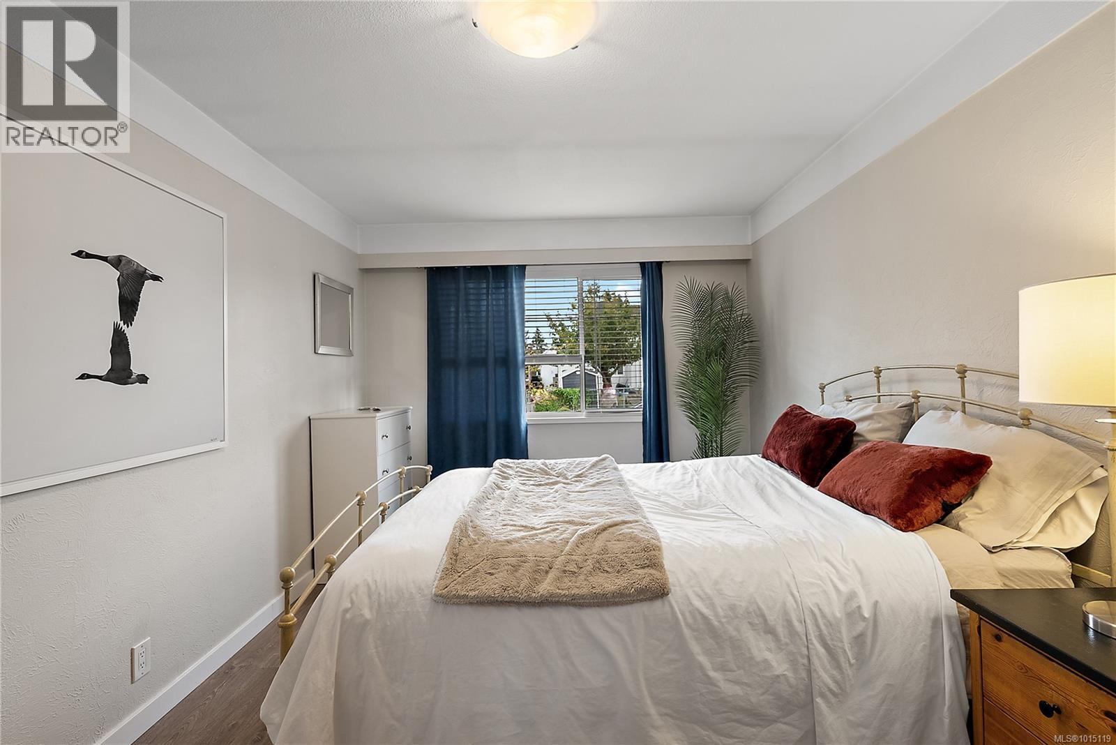 508 Constance Ave, Esquimalt