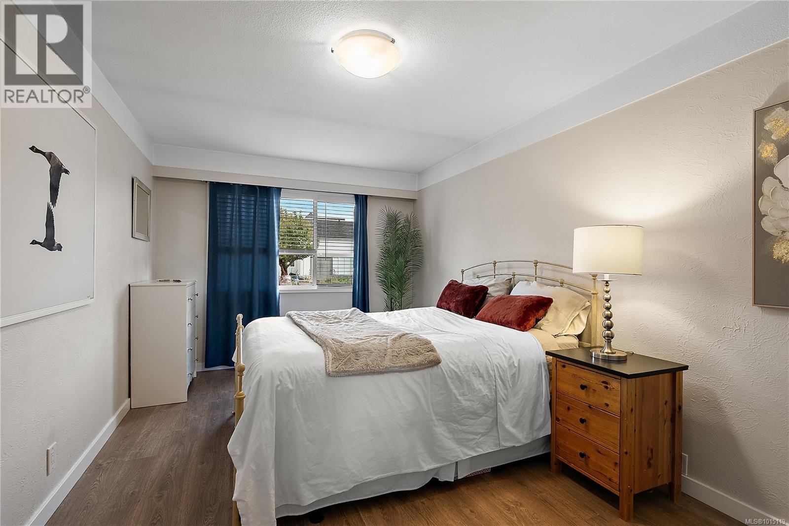 508 Constance Ave, Esquimalt