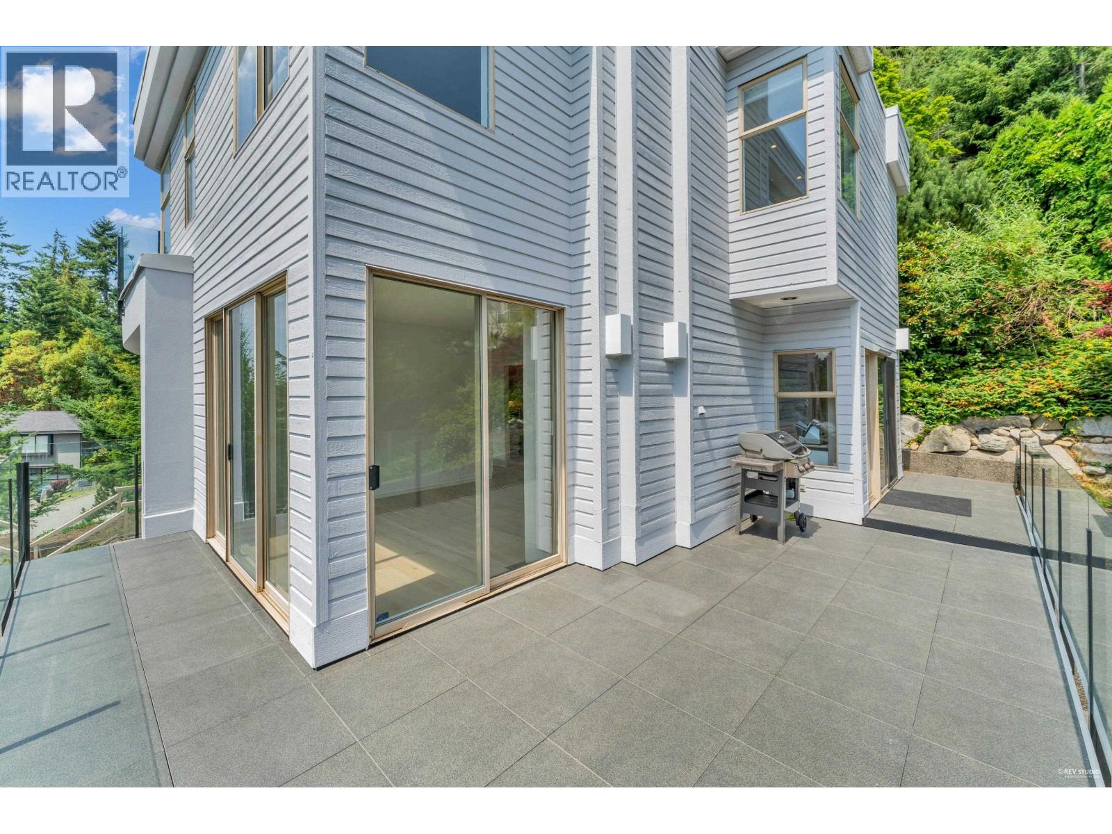 4809 NORTHWOOD PLACE, West Vancouver