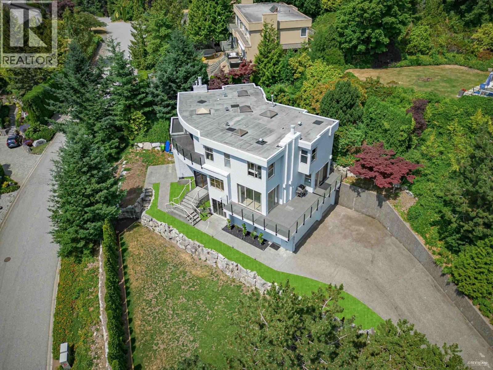4809 NORTHWOOD PLACE, West Vancouver