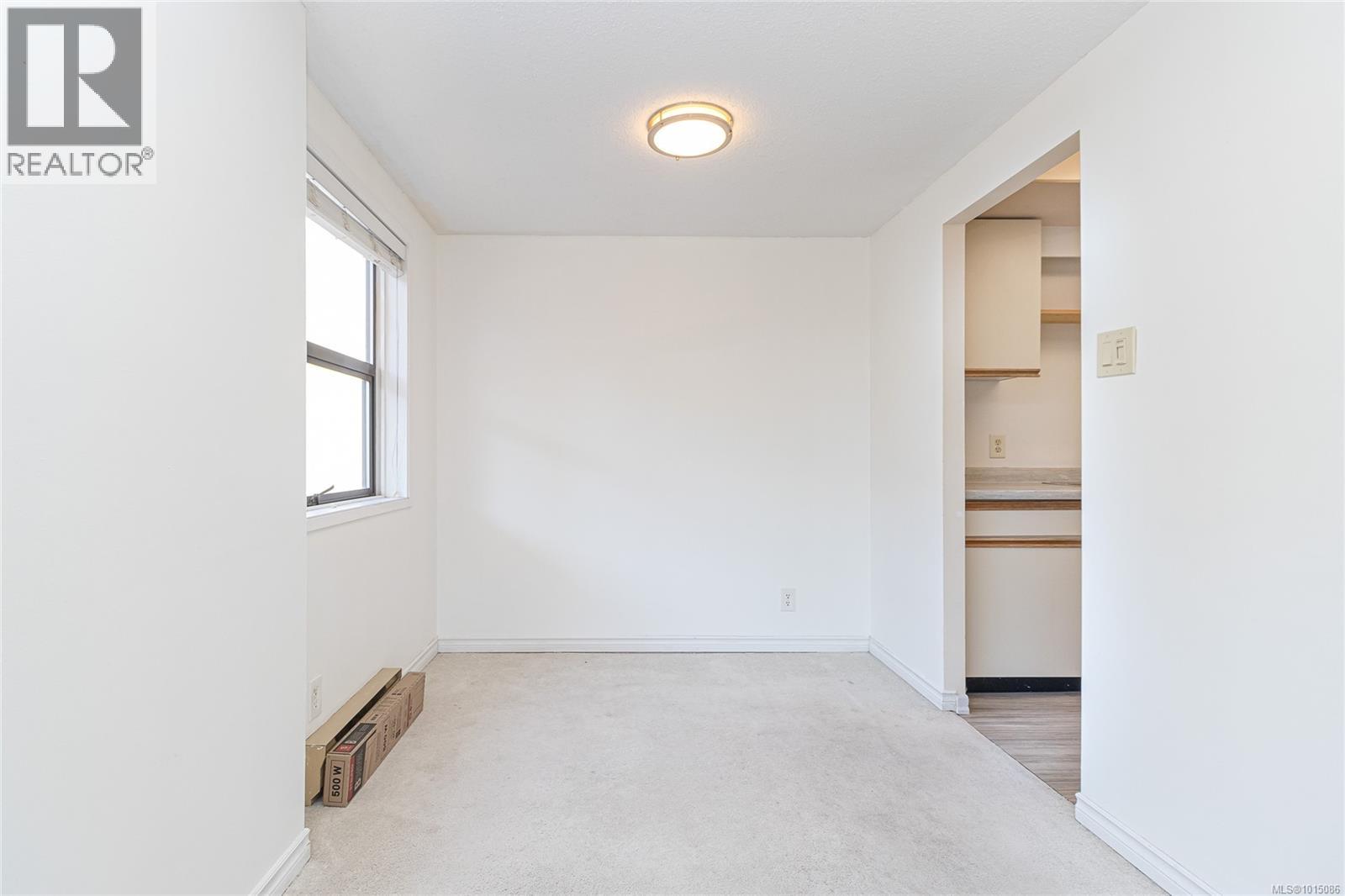 501 819 Burdett Avenue, Victoria