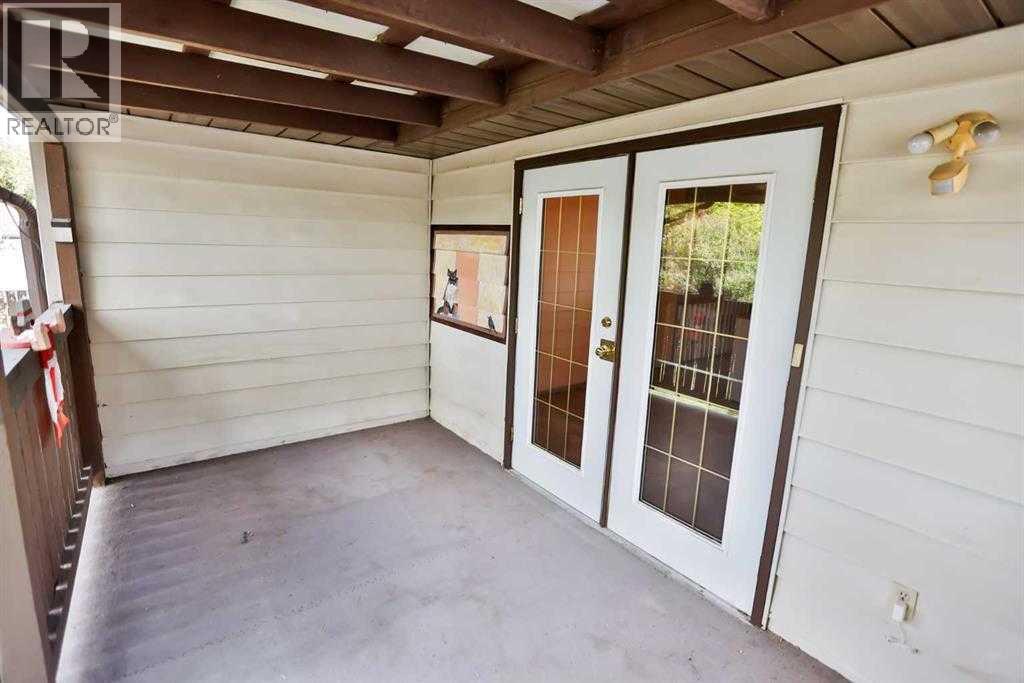 Single Family House Bungalow for Sale in  Dieppe Boulevard S Glendale Lethbridge 