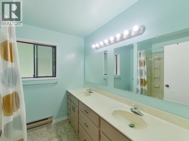 4849 TOMKINSON ROAD, Powell River