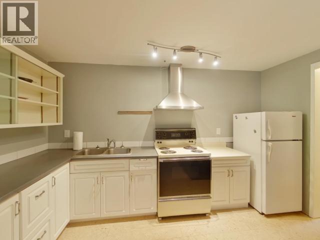 4849 TOMKINSON ROAD, Powell River