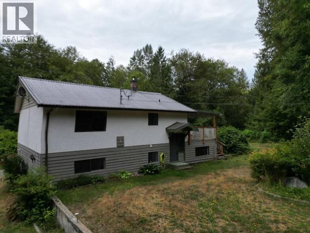 4849 TOMKINSON ROAD, Powell River