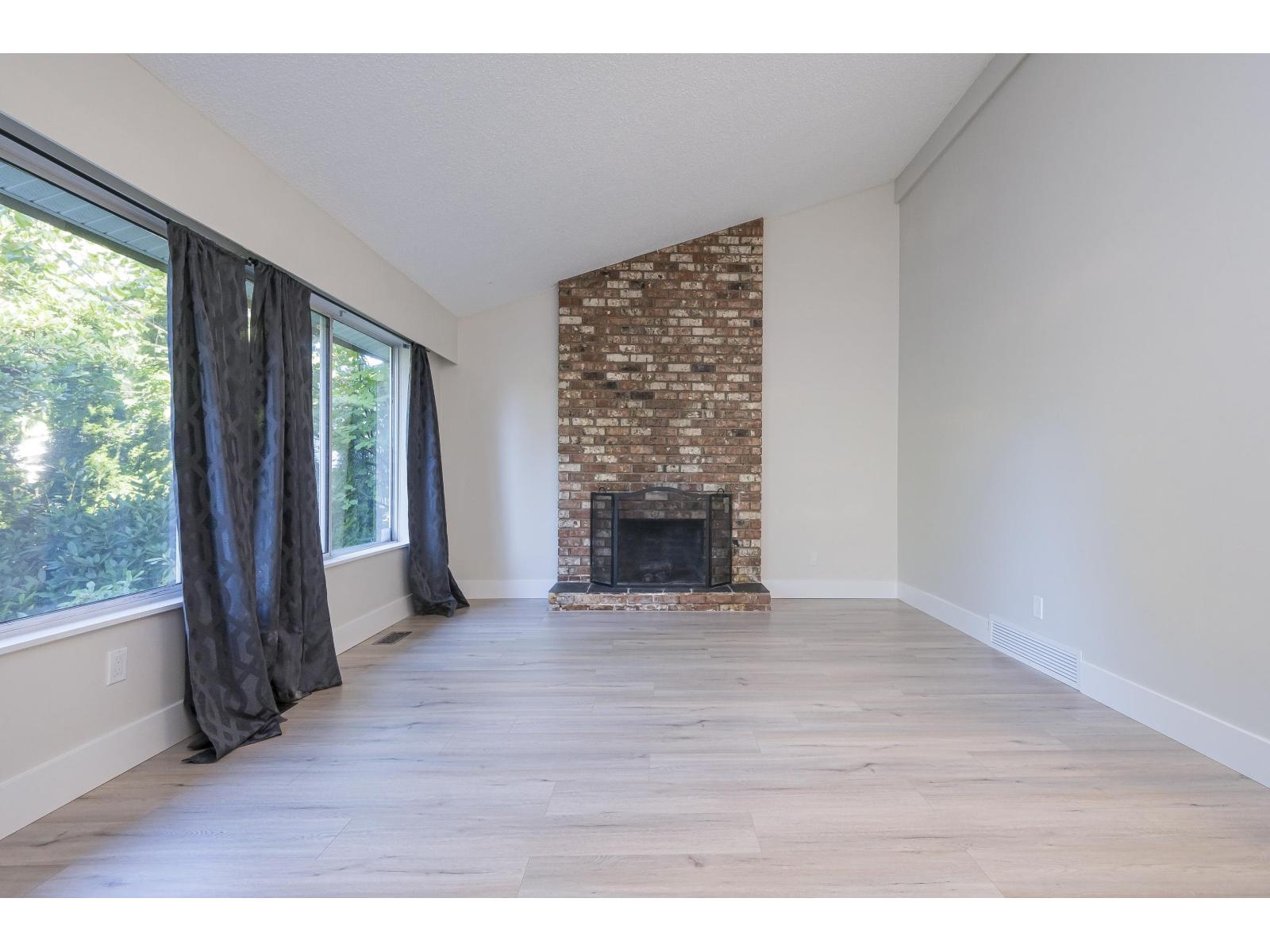 8366 ARBOUR, Delta