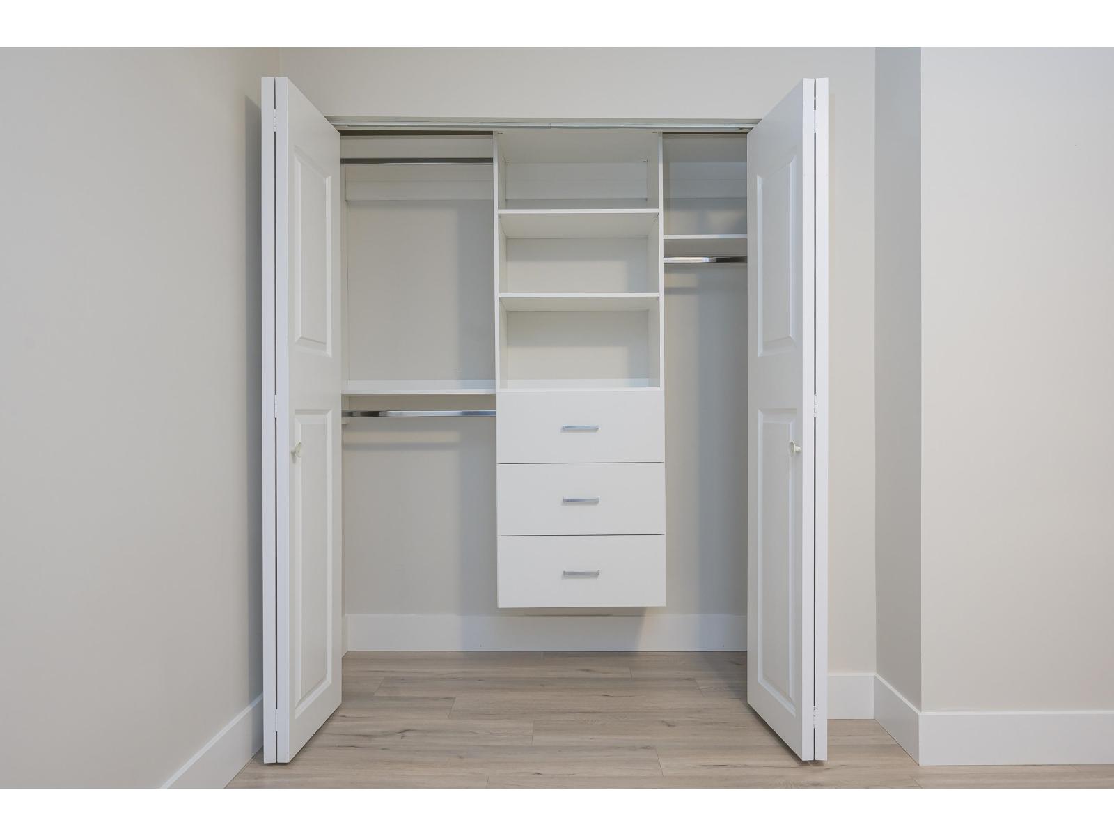 8366 ARBOUR, Delta