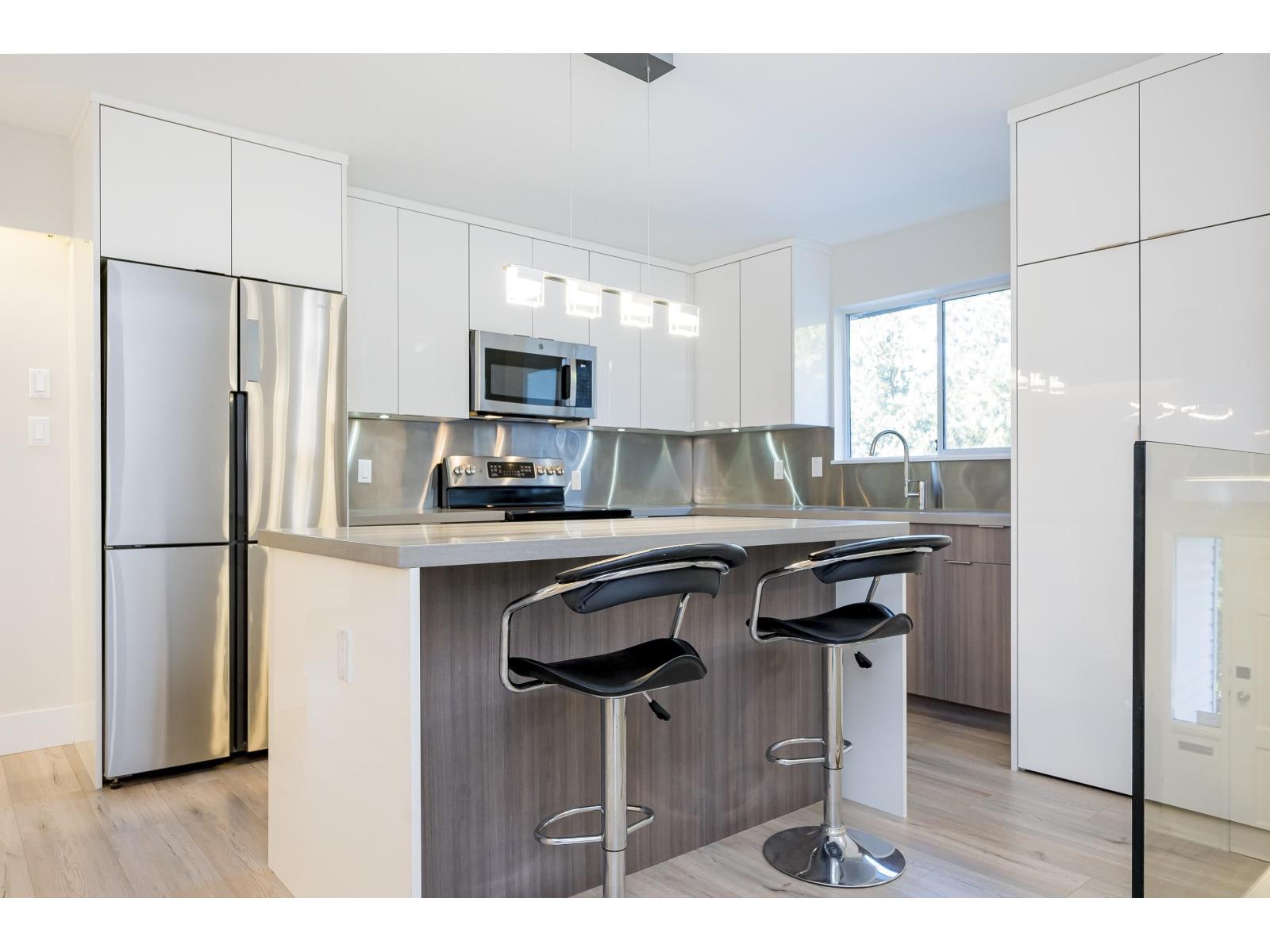 8366 ARBOUR, Delta
