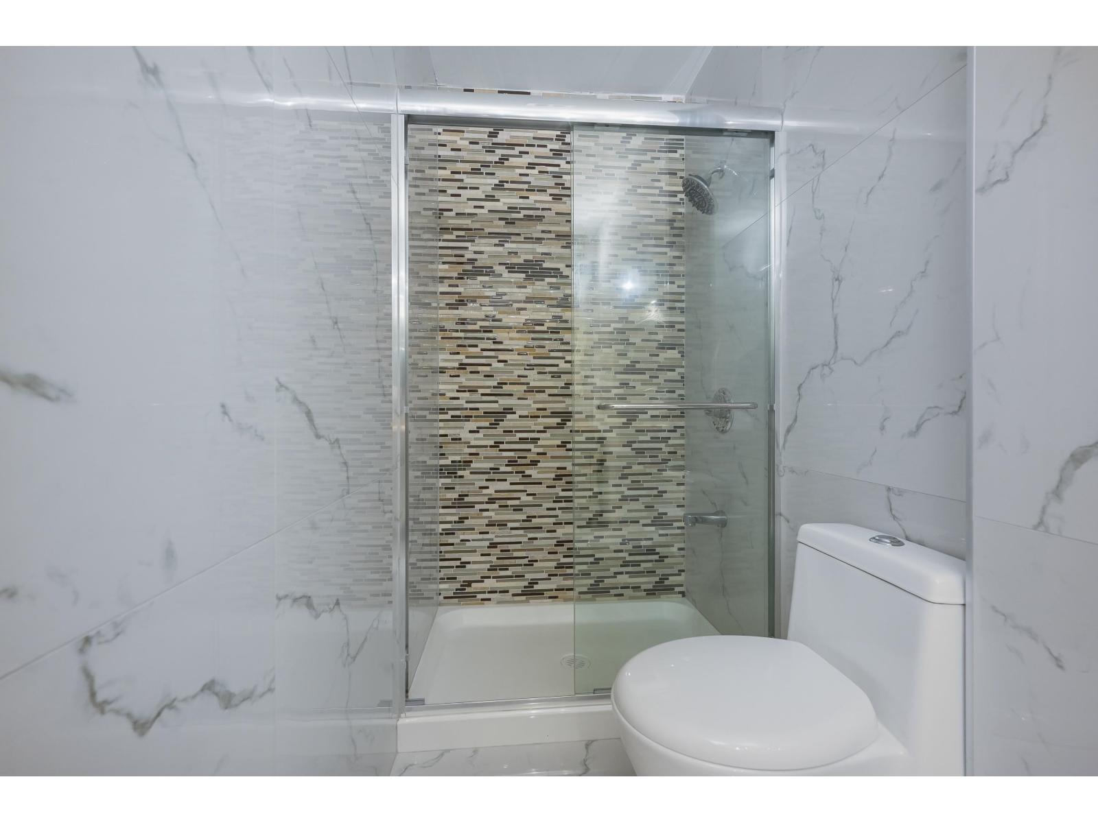 8366 ARBOUR, Delta