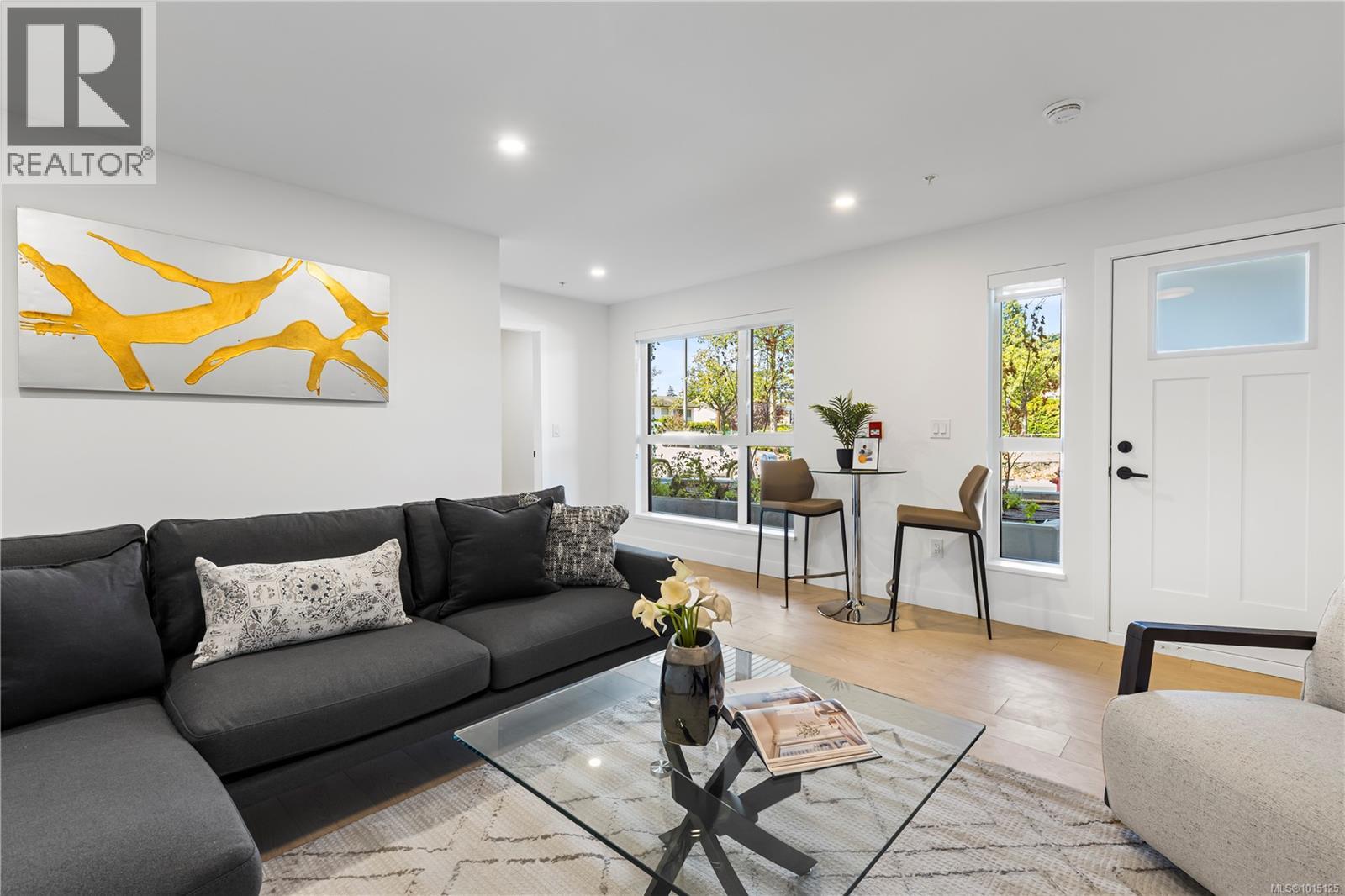 101 2629 Millstream Road, Langford