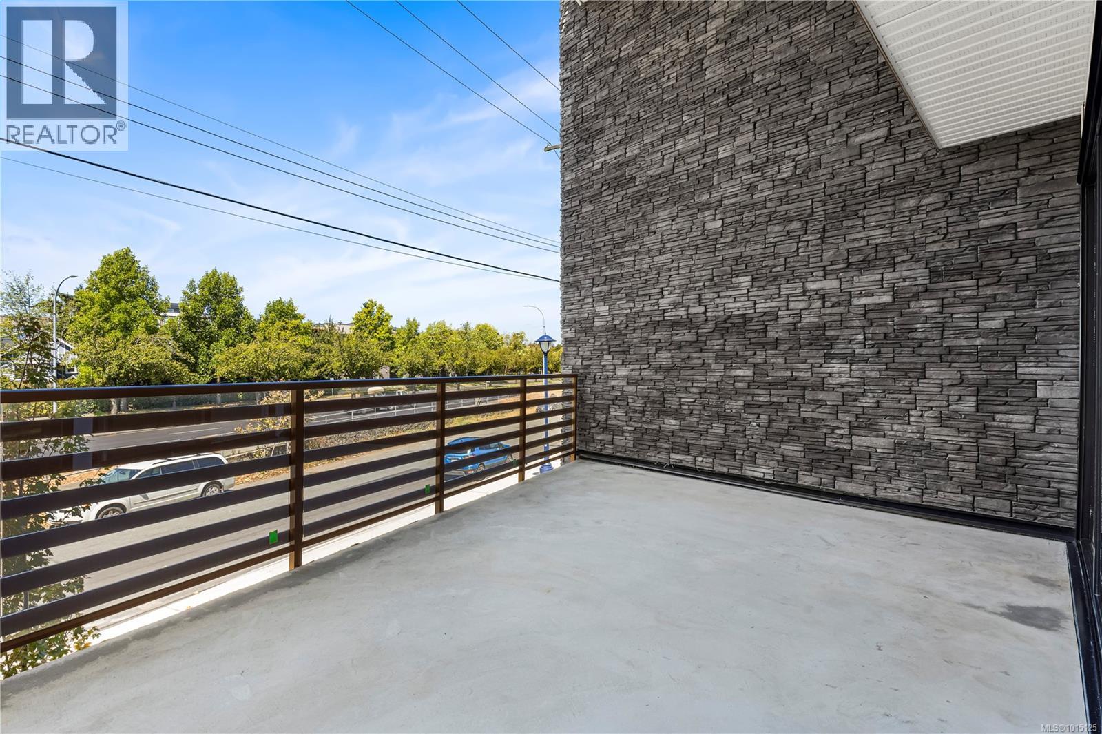 101 2629 Millstream Road, Langford