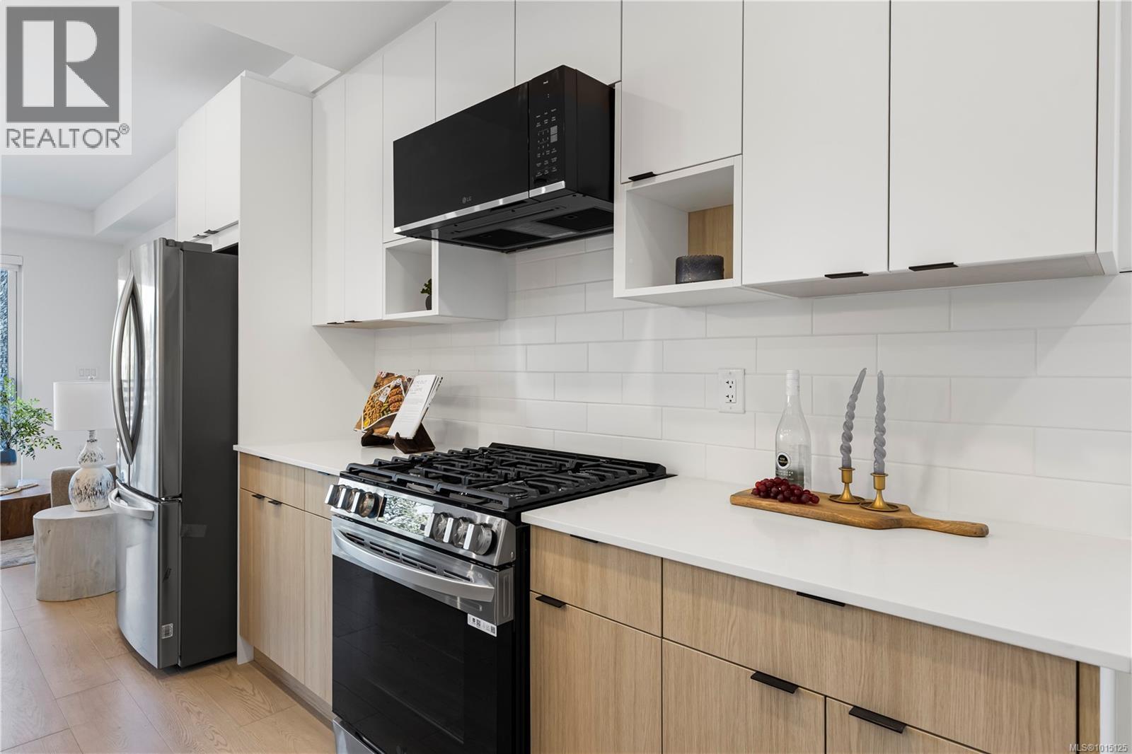 101 2629 Millstream Road, Langford