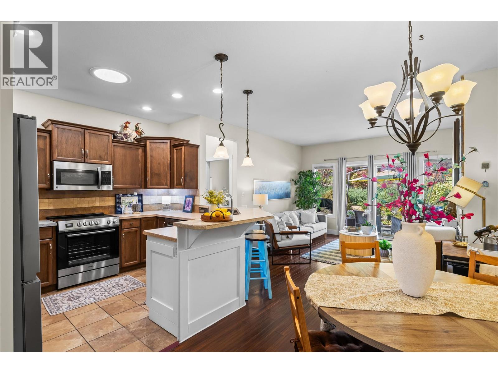  3871 Sonoma Pines Drive, West Kelowna