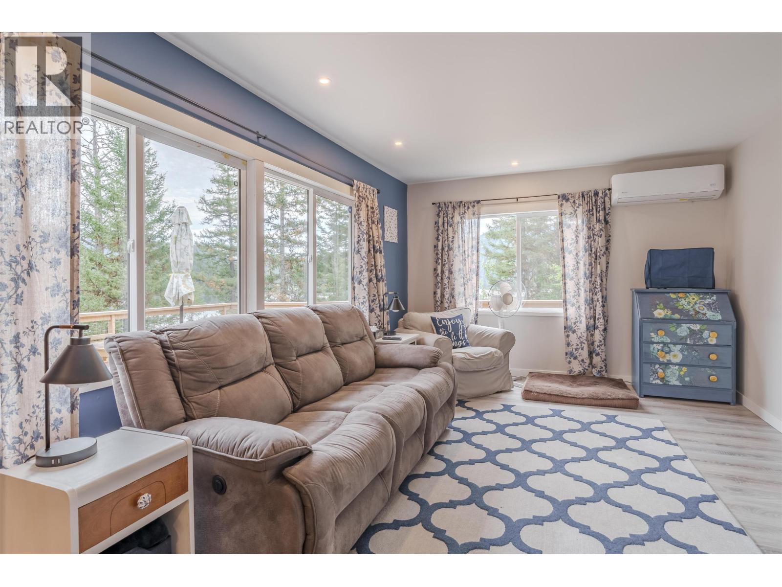 3825 CANIM-HENDRIX LAKE ROAD, Canim Lake