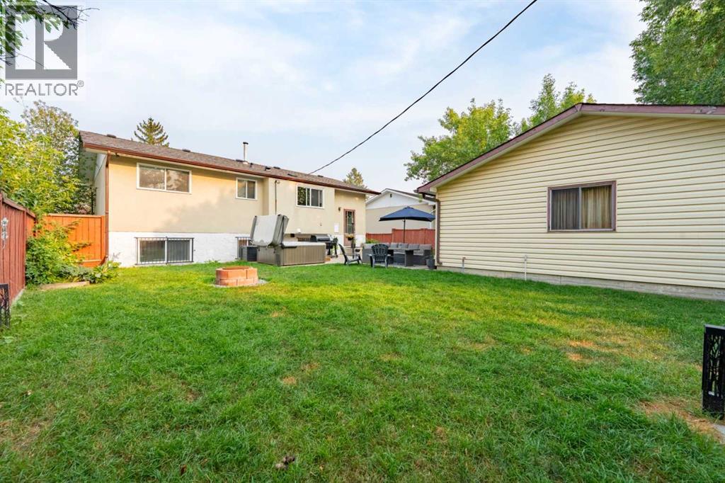 Single Family House Bi-level for Sale in  Manora Drive NE Marlborough Park Calgary 