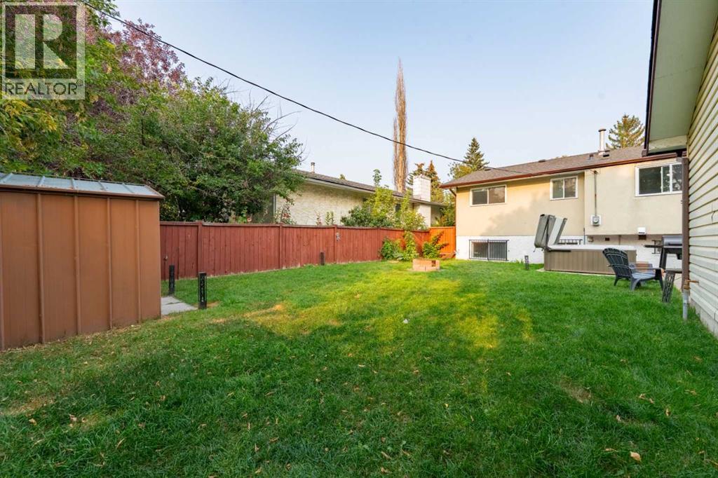 Single Family House Bi-level for Sale in  Manora Drive NE Marlborough Park Calgary 